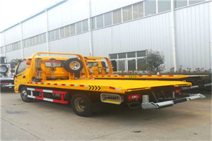 珠海附近拖车救援搭电